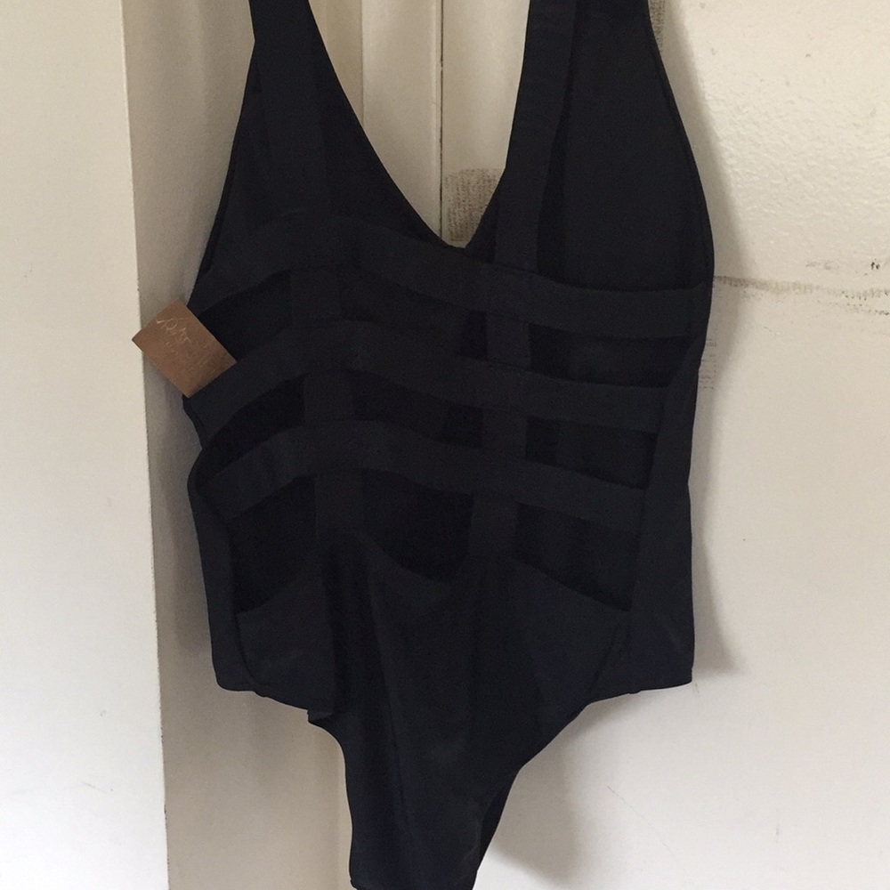 Bathing suit - Picture 2 of 2